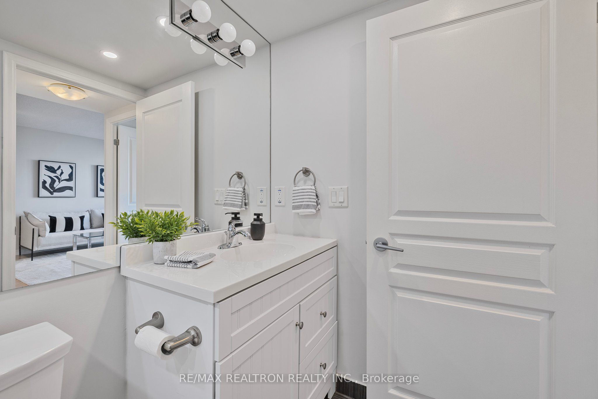 1403 Royal York Road, #508