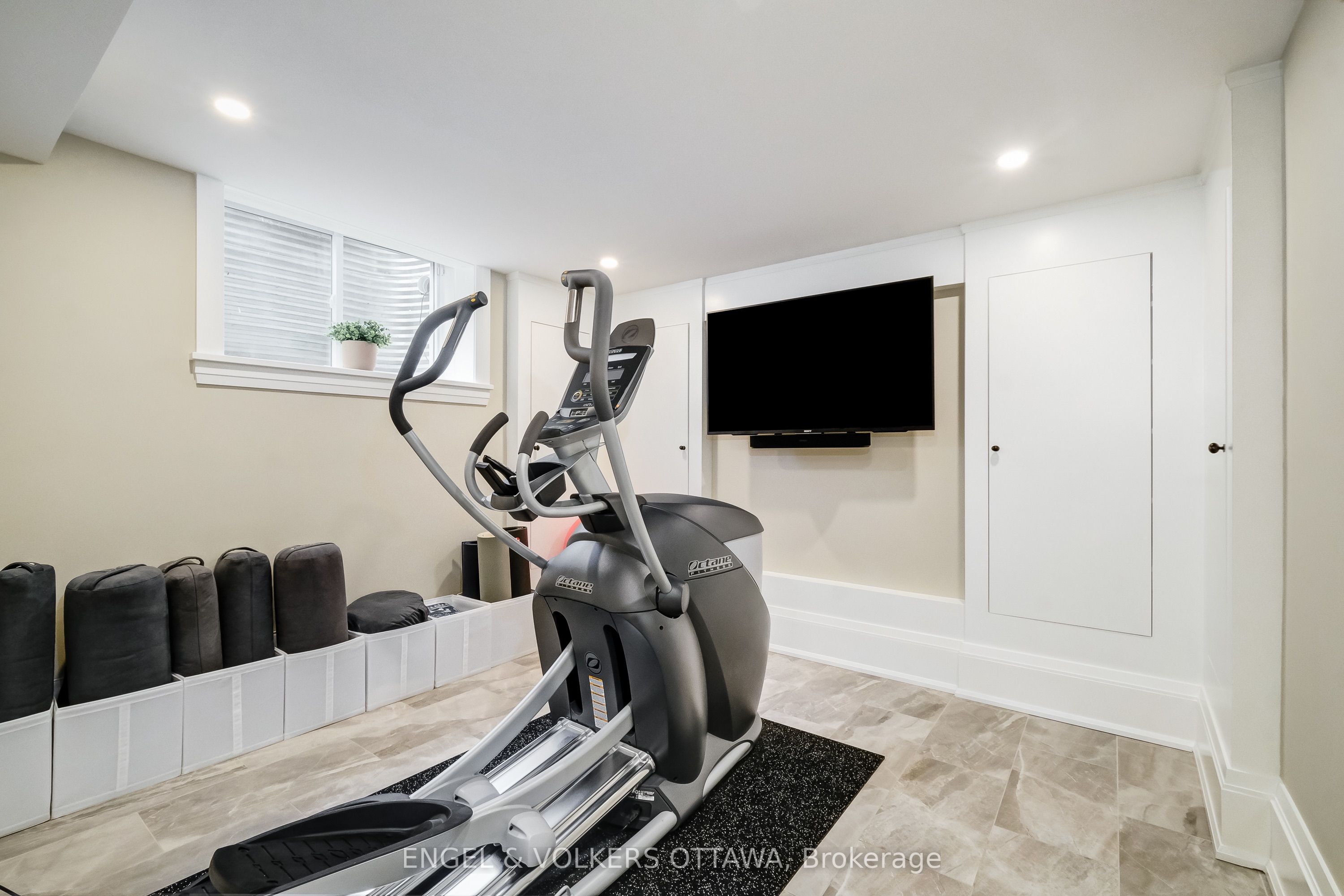 5651 HERWIG Place, Manotick - Kars - Rideau Twp and Area 8004 - Manotick South to Roger Stevens