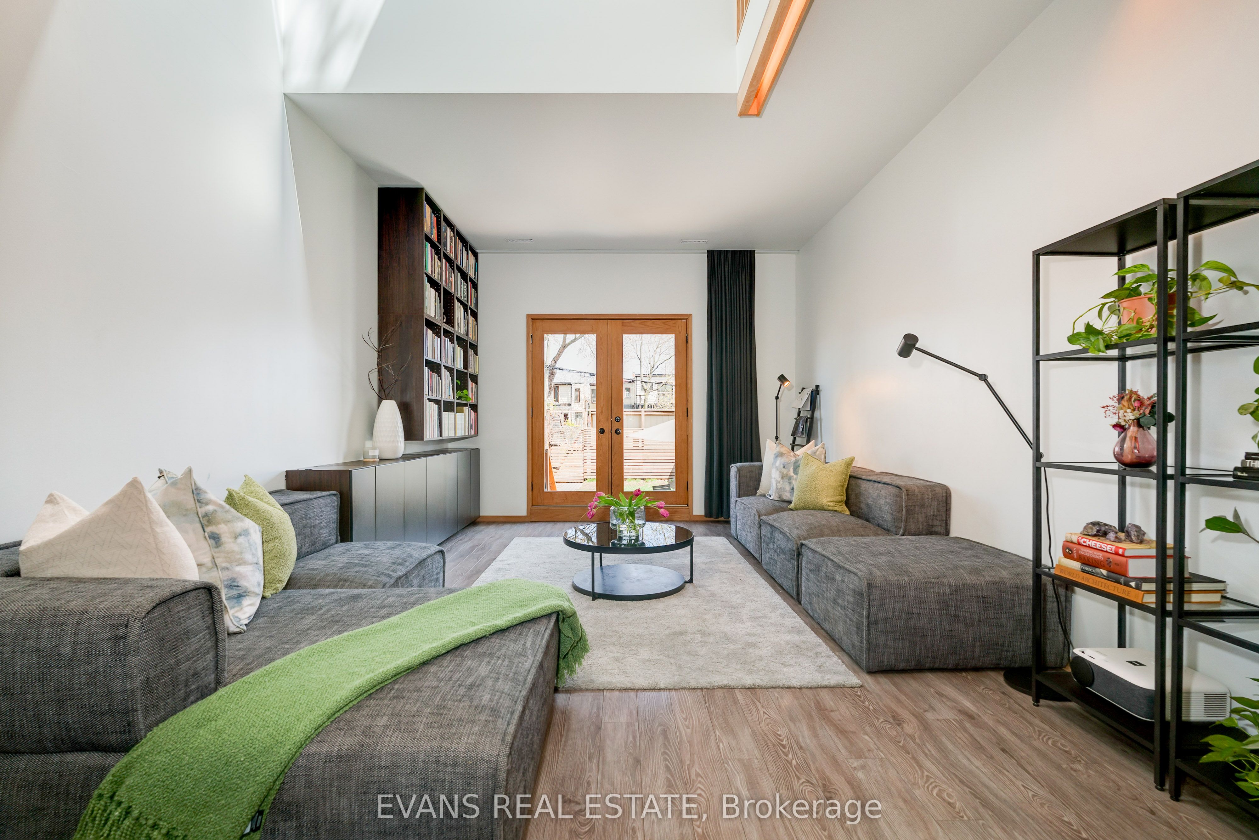 83 Morse Street, Toronto, ON M4M 2P7