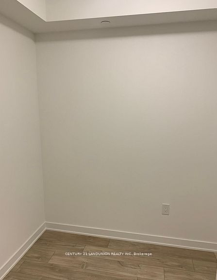121 Lower Sherbourne Street, #644 SW