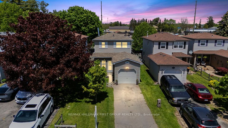 938 Fairbanks