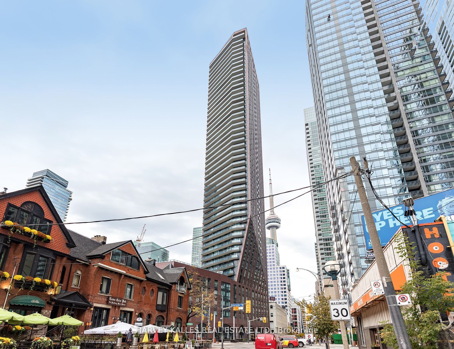 99 John Street 4802