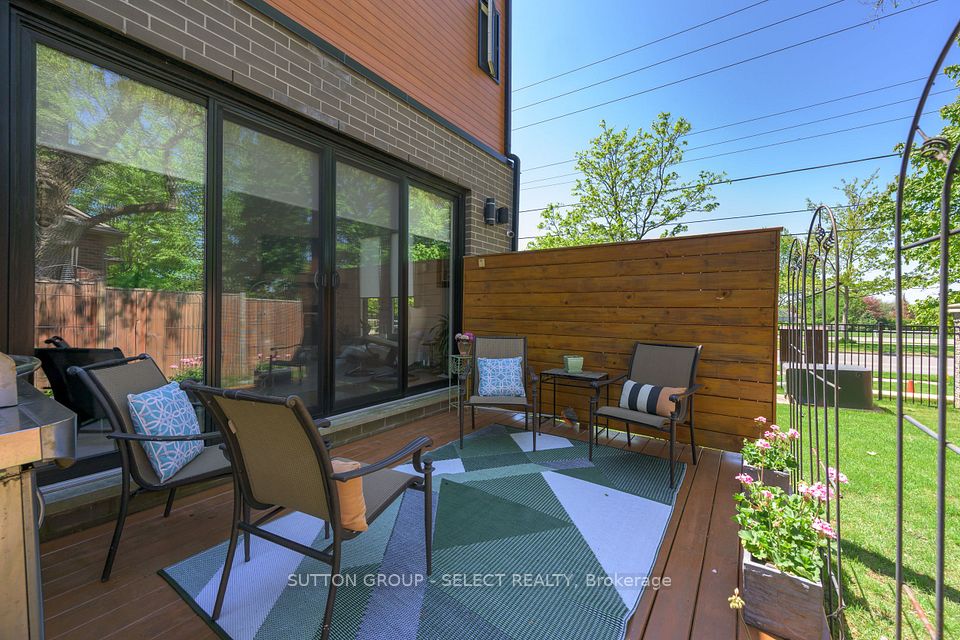 #2 - 433 Hyde Park Road, London North, ON N6H 3R9