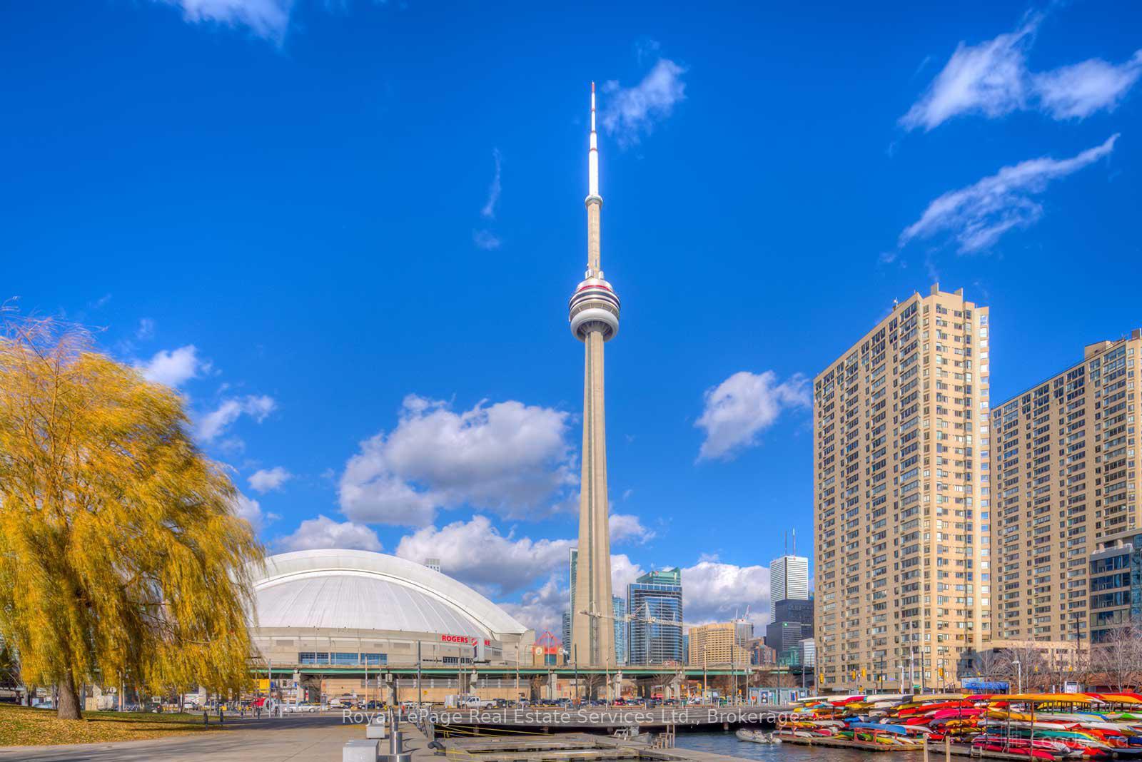 2 Bedrooms Condo at 260 Queens, Toronto For sale