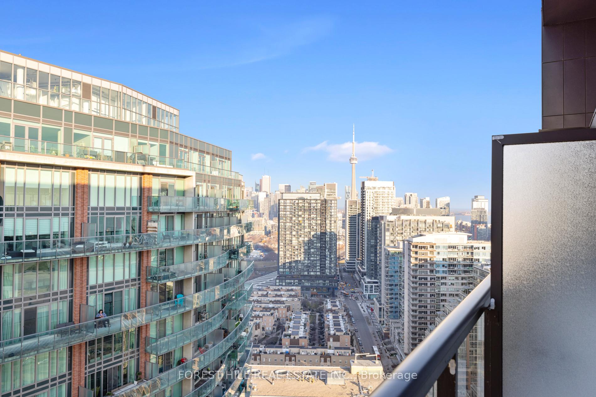 3 Bedrooms Condo at 135 East Liberty, Toronto For sale