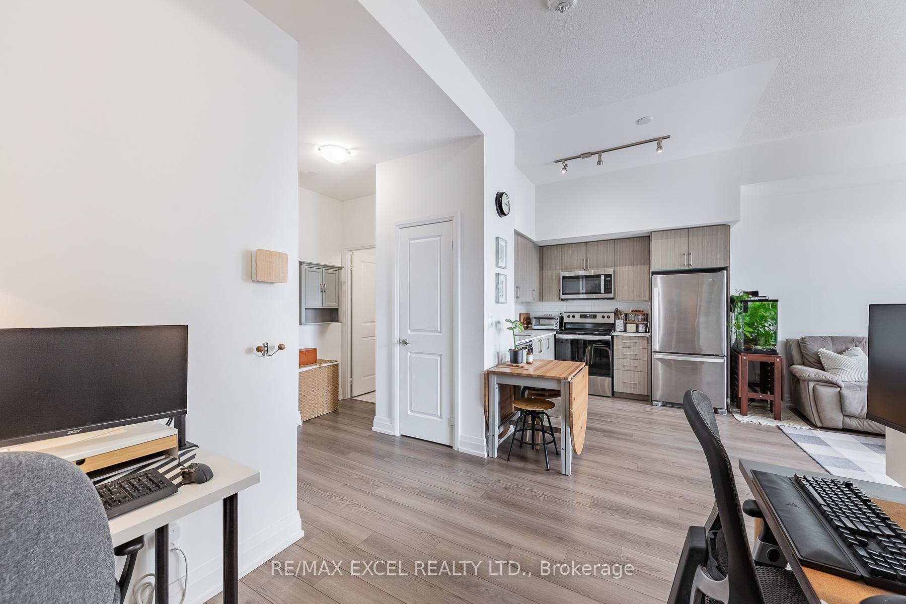 2 Bedrooms Condo at 3121 Sheppard Avenue, Toronto For sale