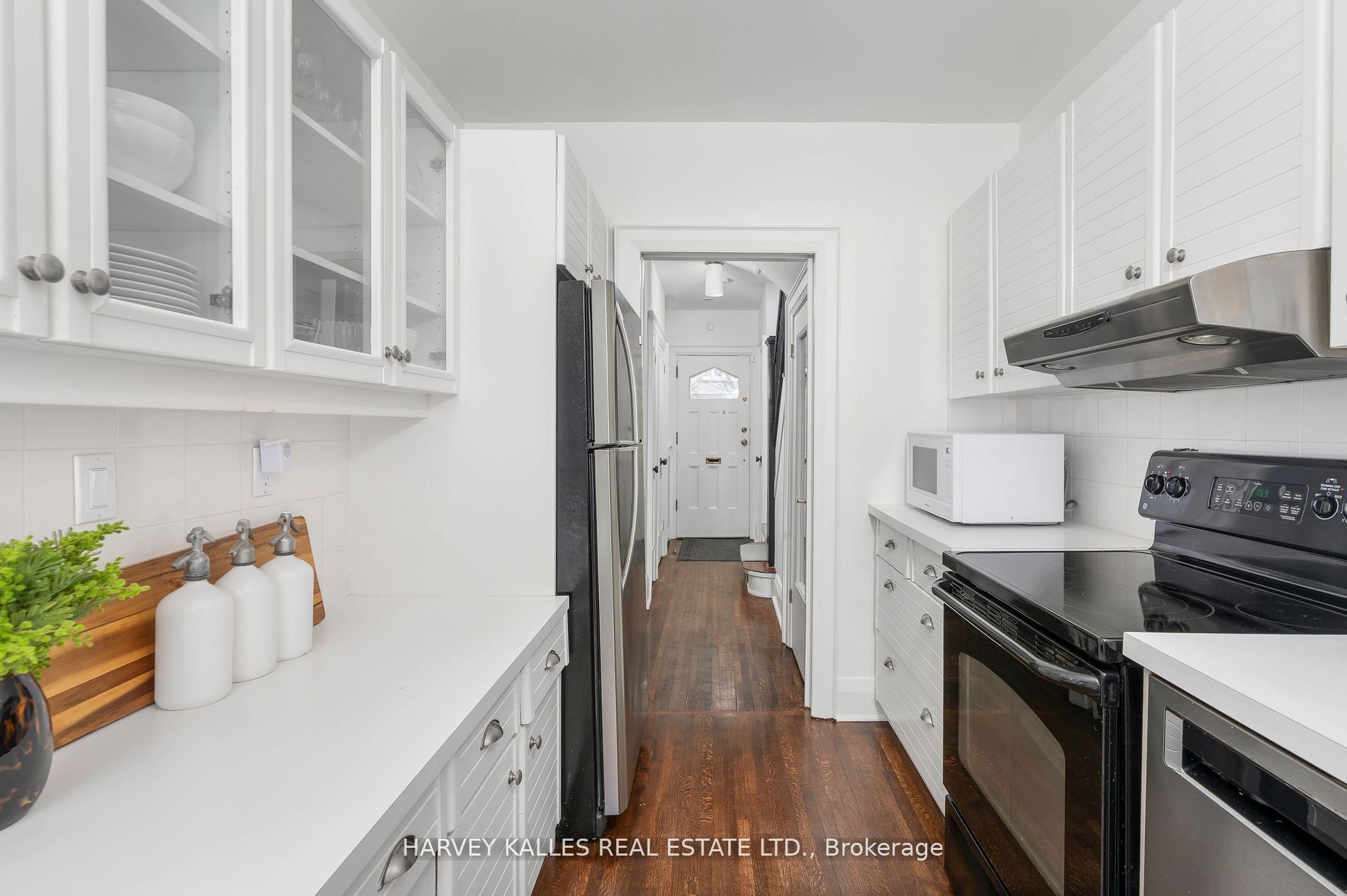 469 Roselawn Avenue