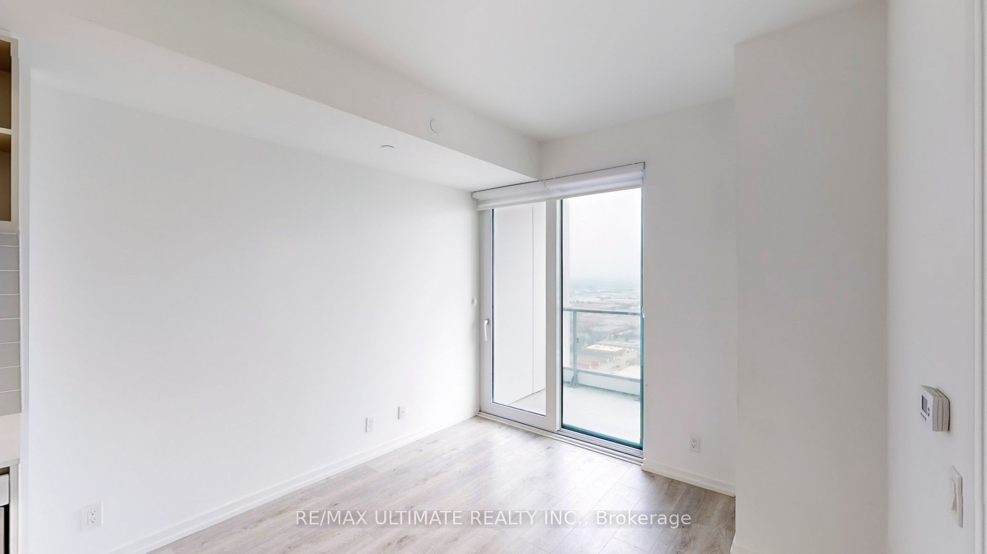1000 Portage Parkway, #3701