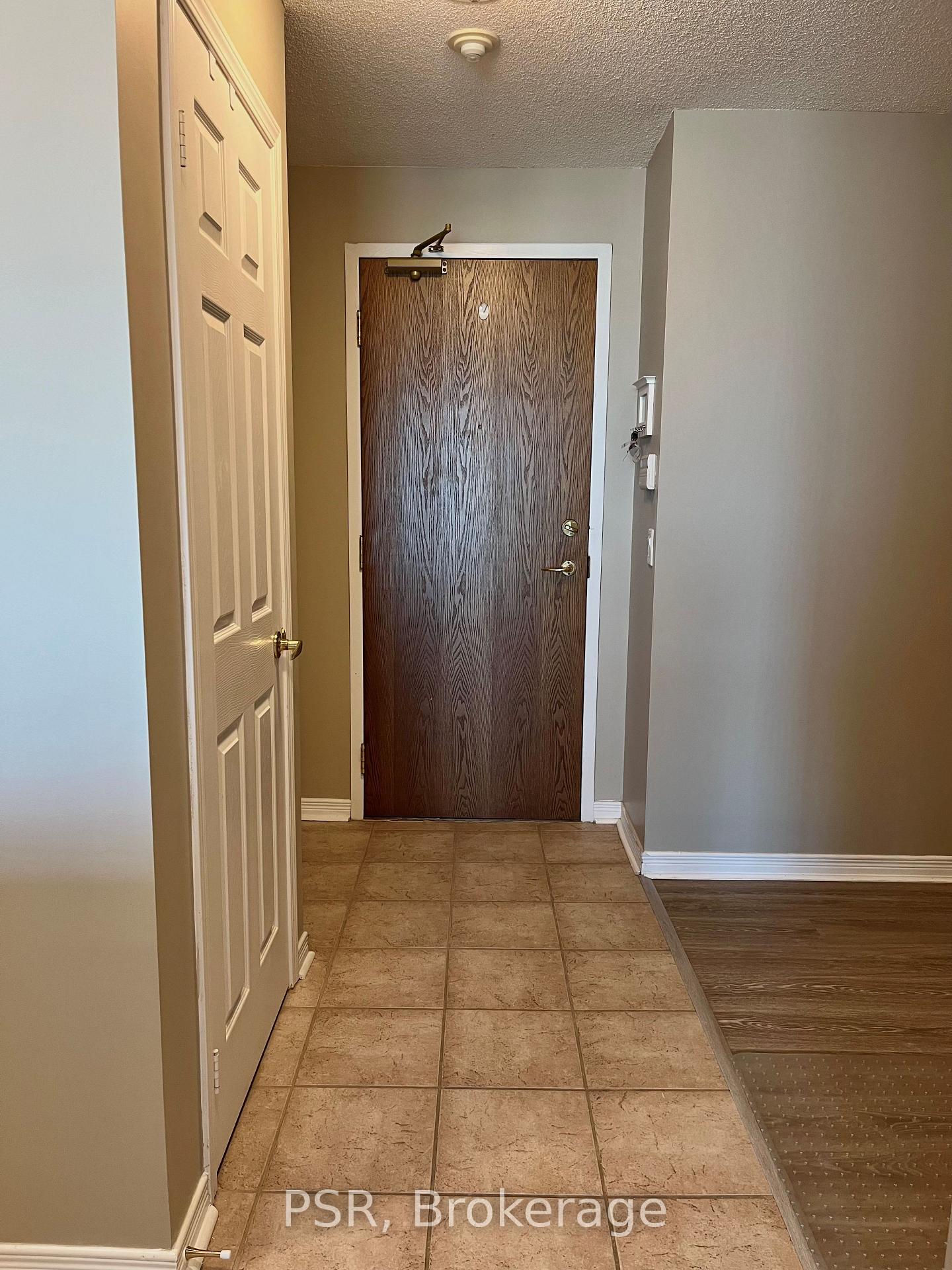 1 Bedroom Condo at 4889 Kimbermount,  Mississauga For sale