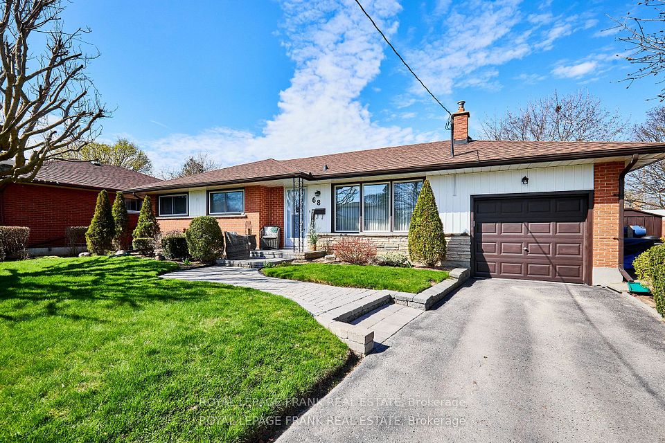 68 Gatineau Street, Oshawa, ON L1H 7G3