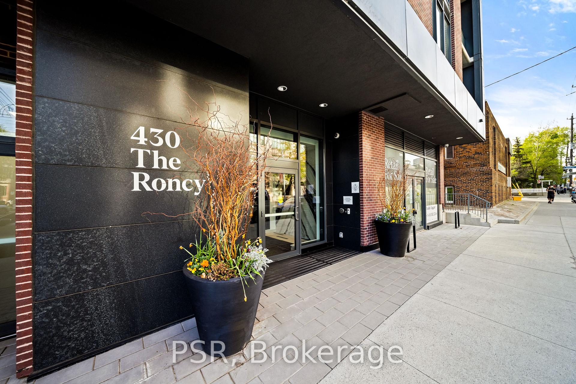 3 Bedrooms Condo at 430 Roncesvalles, Toronto For sale
