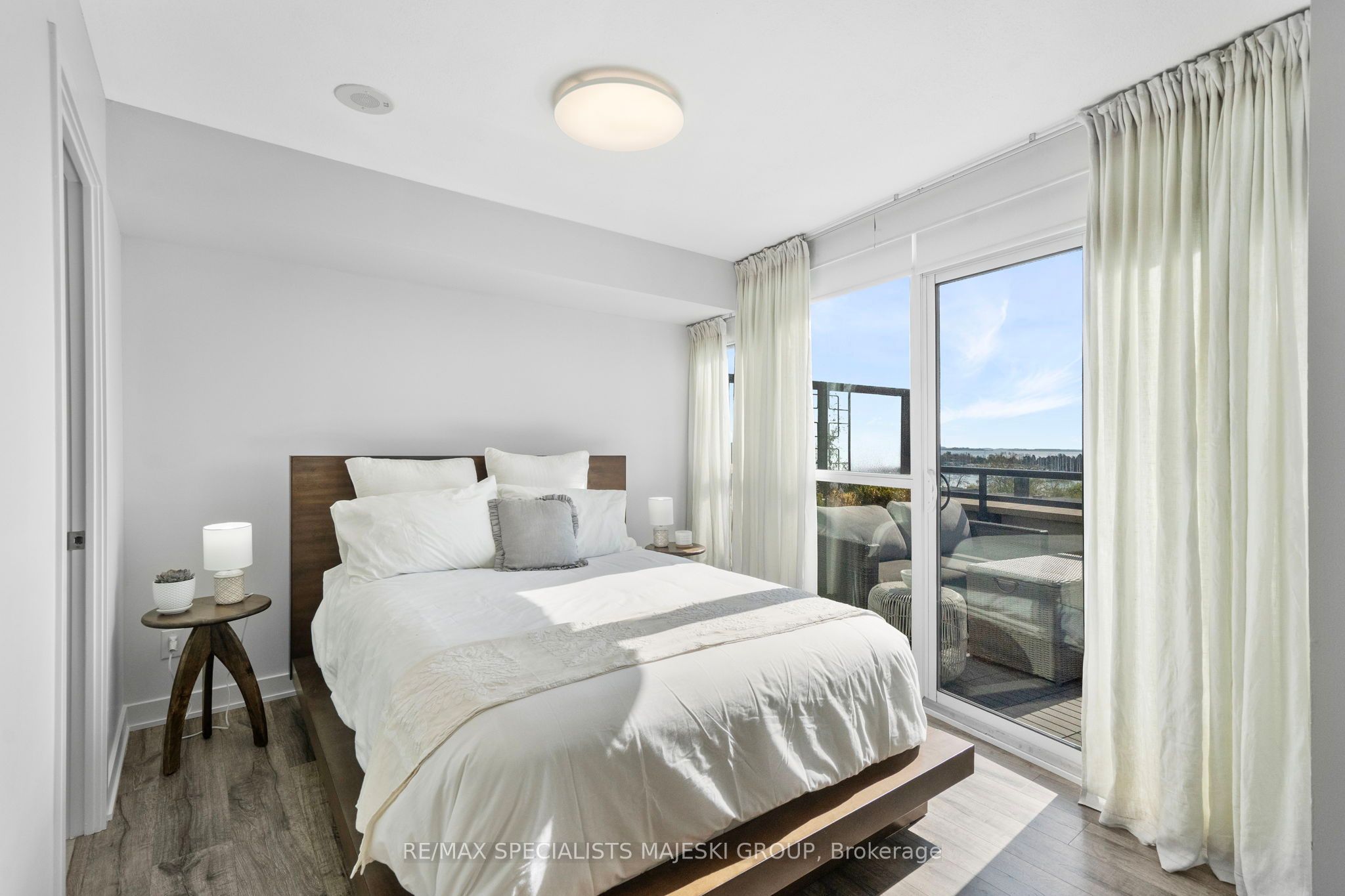 11 Superior Avenue, #706