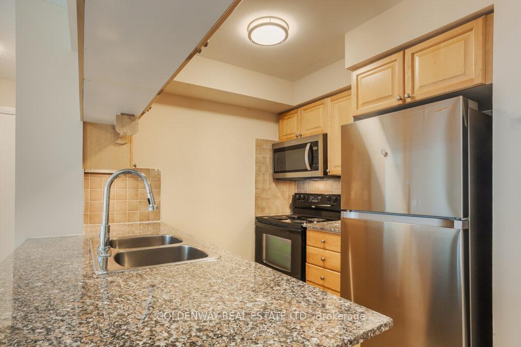 1 Bedroom Condo at 25 Viking, Toronto For sale