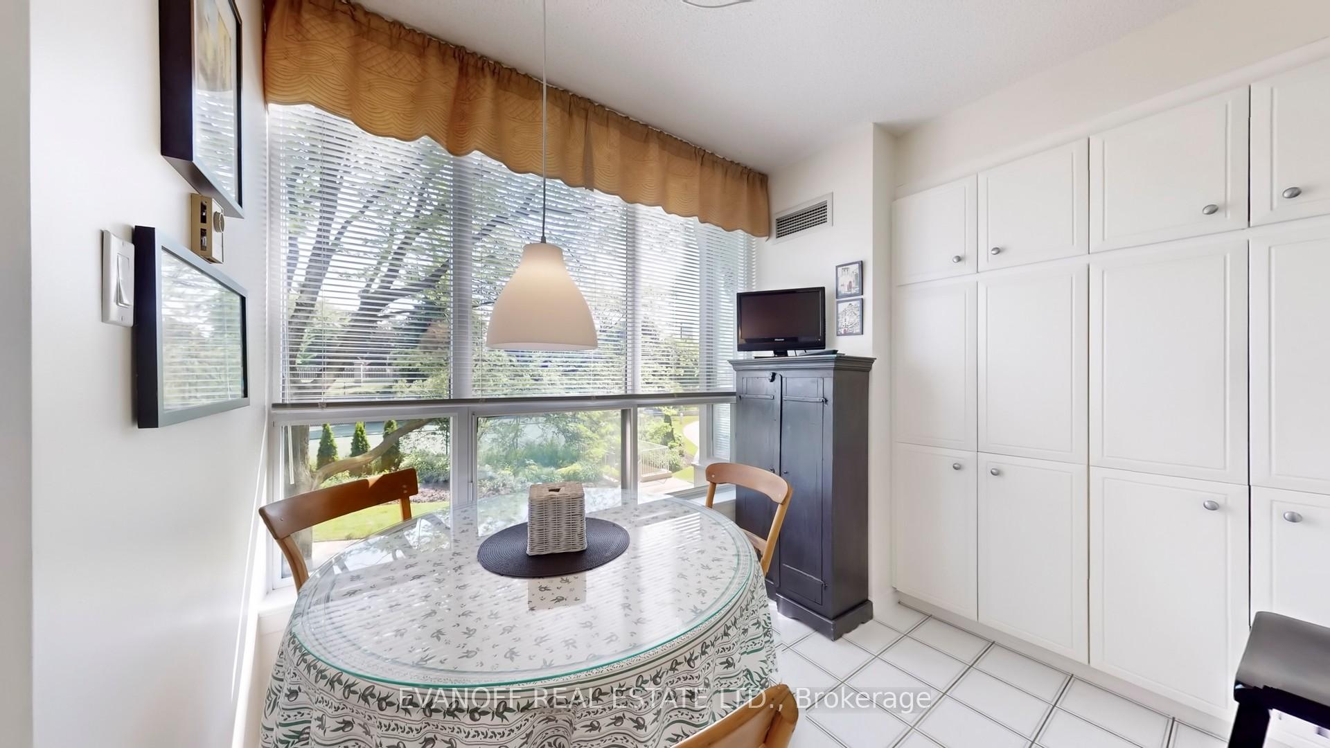 3 Bedrooms Condo at 10 Guildwood, Toronto For sale