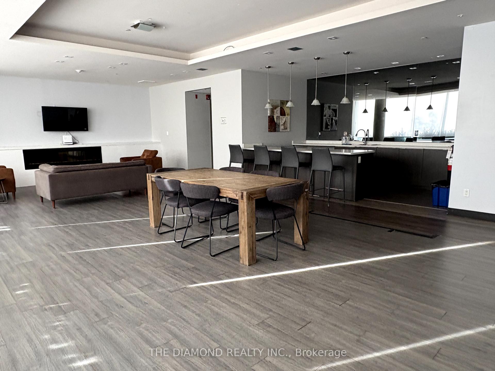2 Bedrooms Condo at 3560 St Clair, Toronto For sale