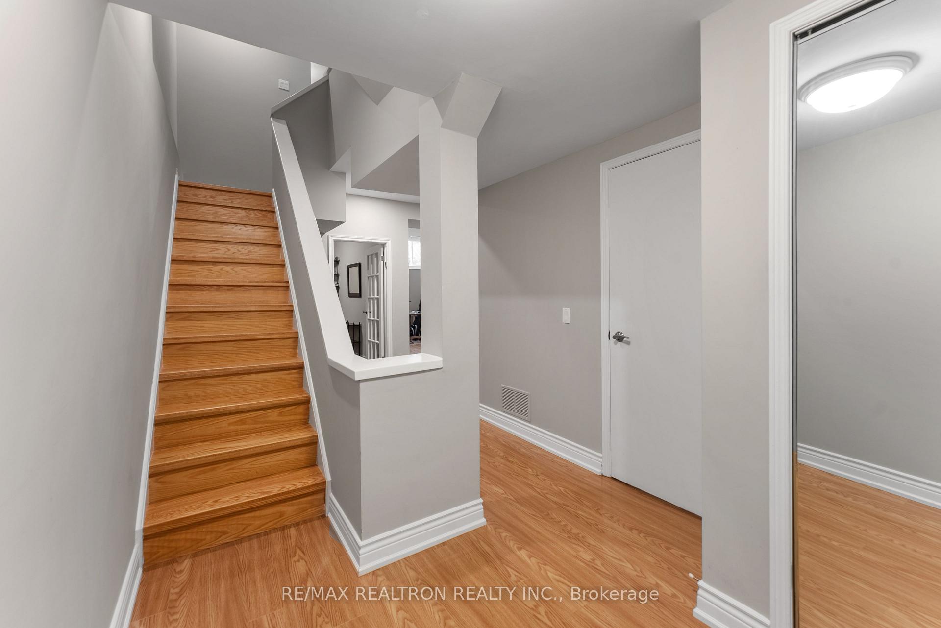 4 Bedrooms Condo at 316 Torresdale, Toronto For sale