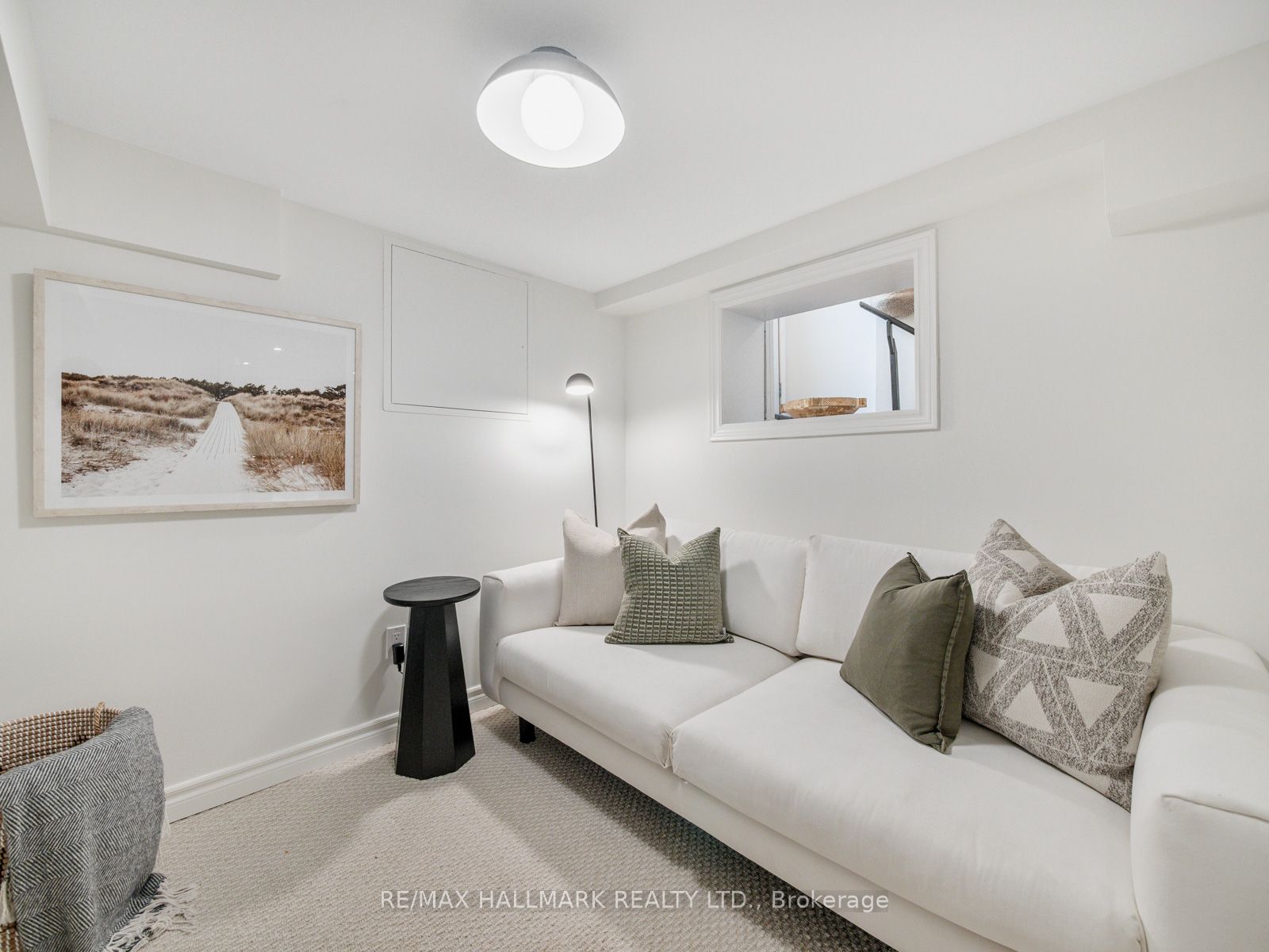29 Dearbourne Avenue