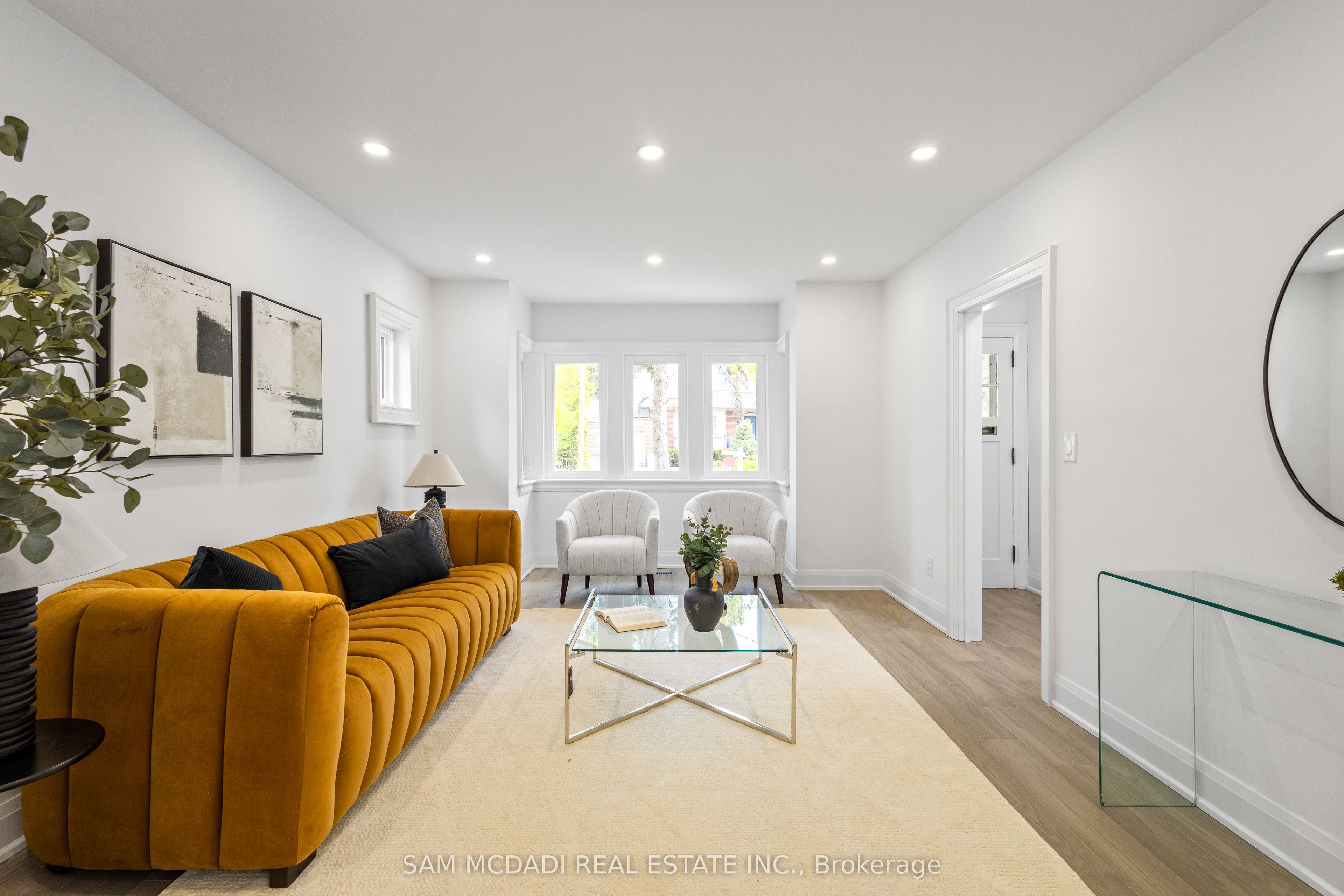 8 Wesley Crescent
