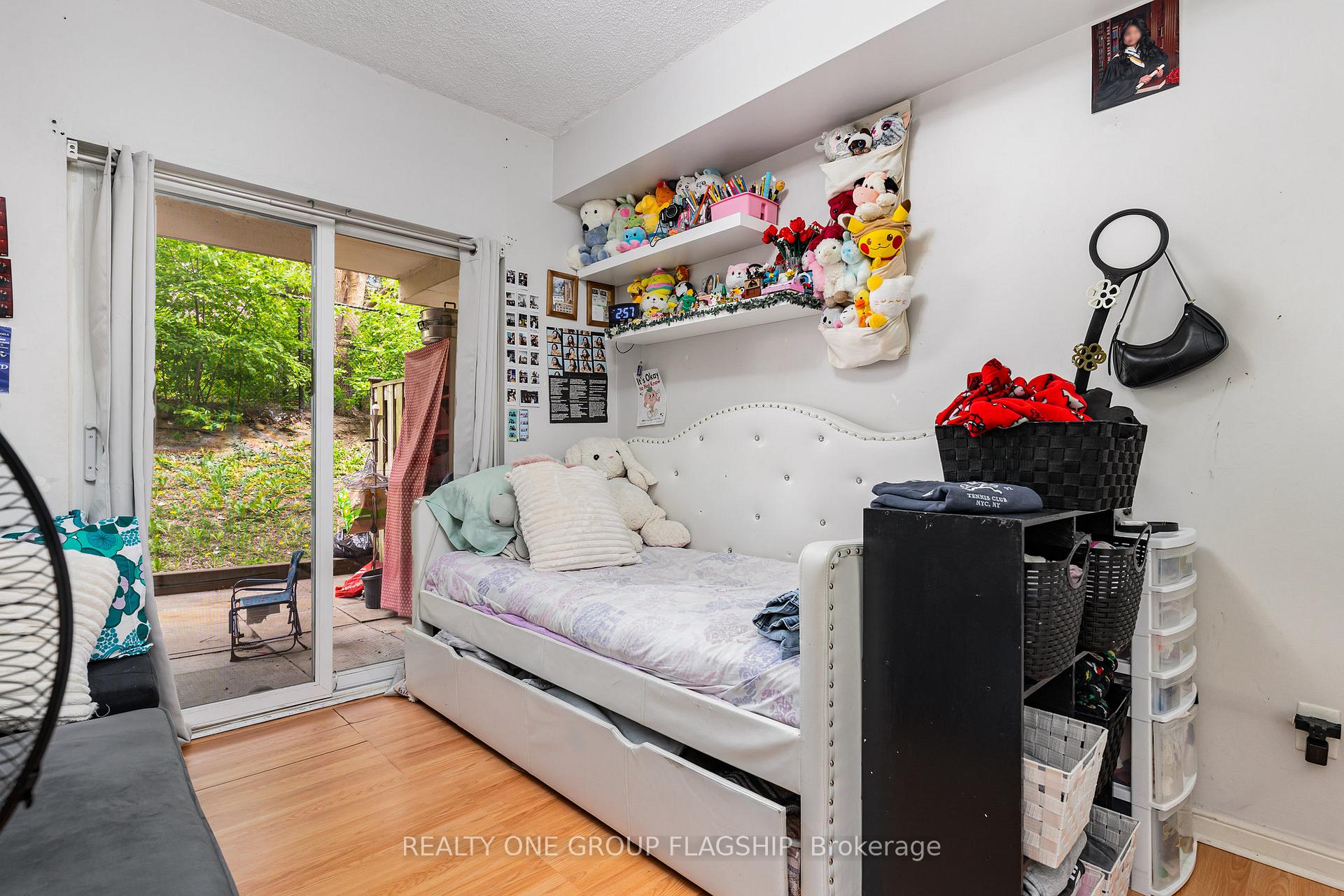 3 Bedrooms Condo at 3045 Finch, Toronto For sale