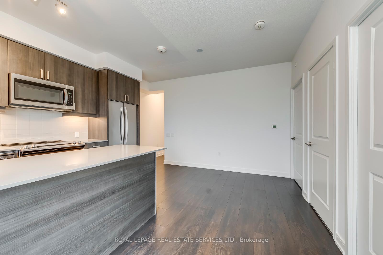 2 Bedrooms Condo at 8 Nahani Way,  Mississauga For sale