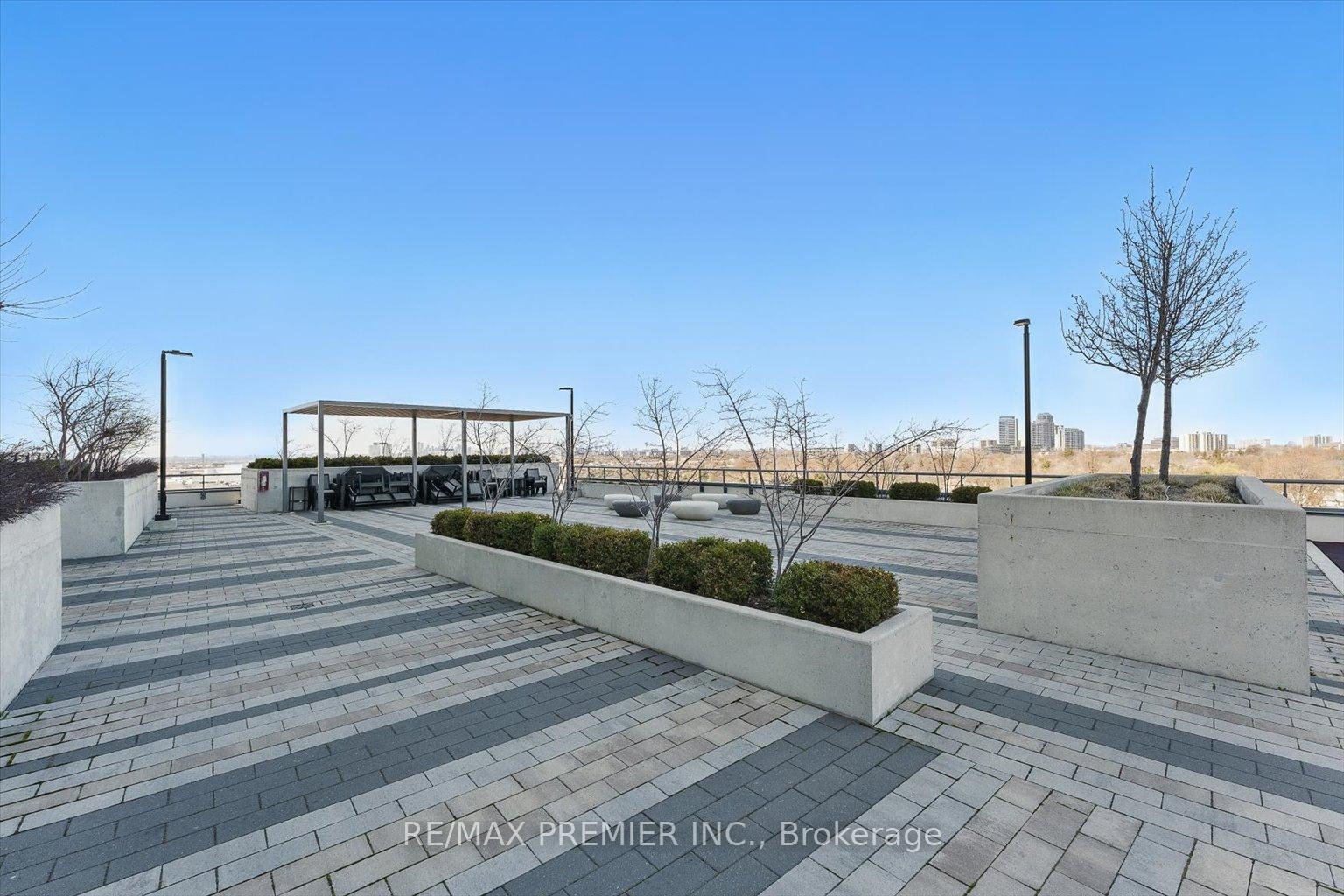 2 Bedrooms Condo at 50 Thomas Riley, Toronto For sale