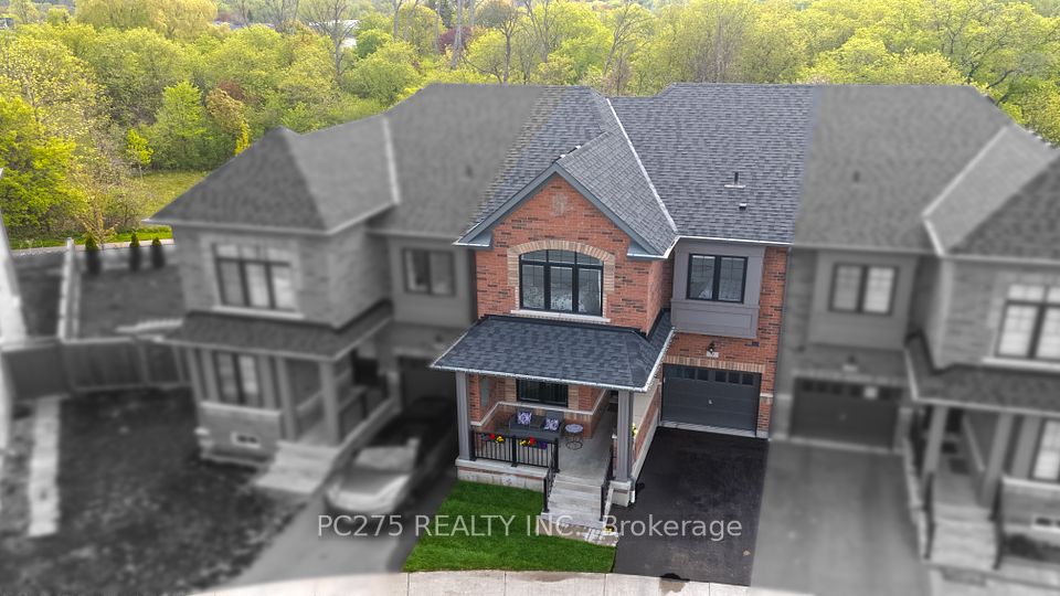 9 Swordfish Drive, Whitby, ON L1P 0K6