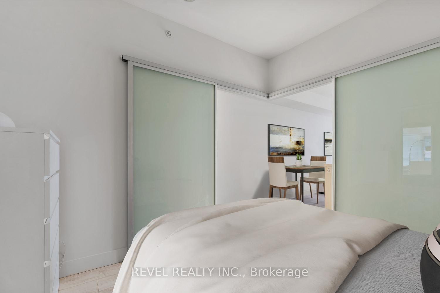 1 Bedroom Condo at 39 Sherbourne, Toronto For sale