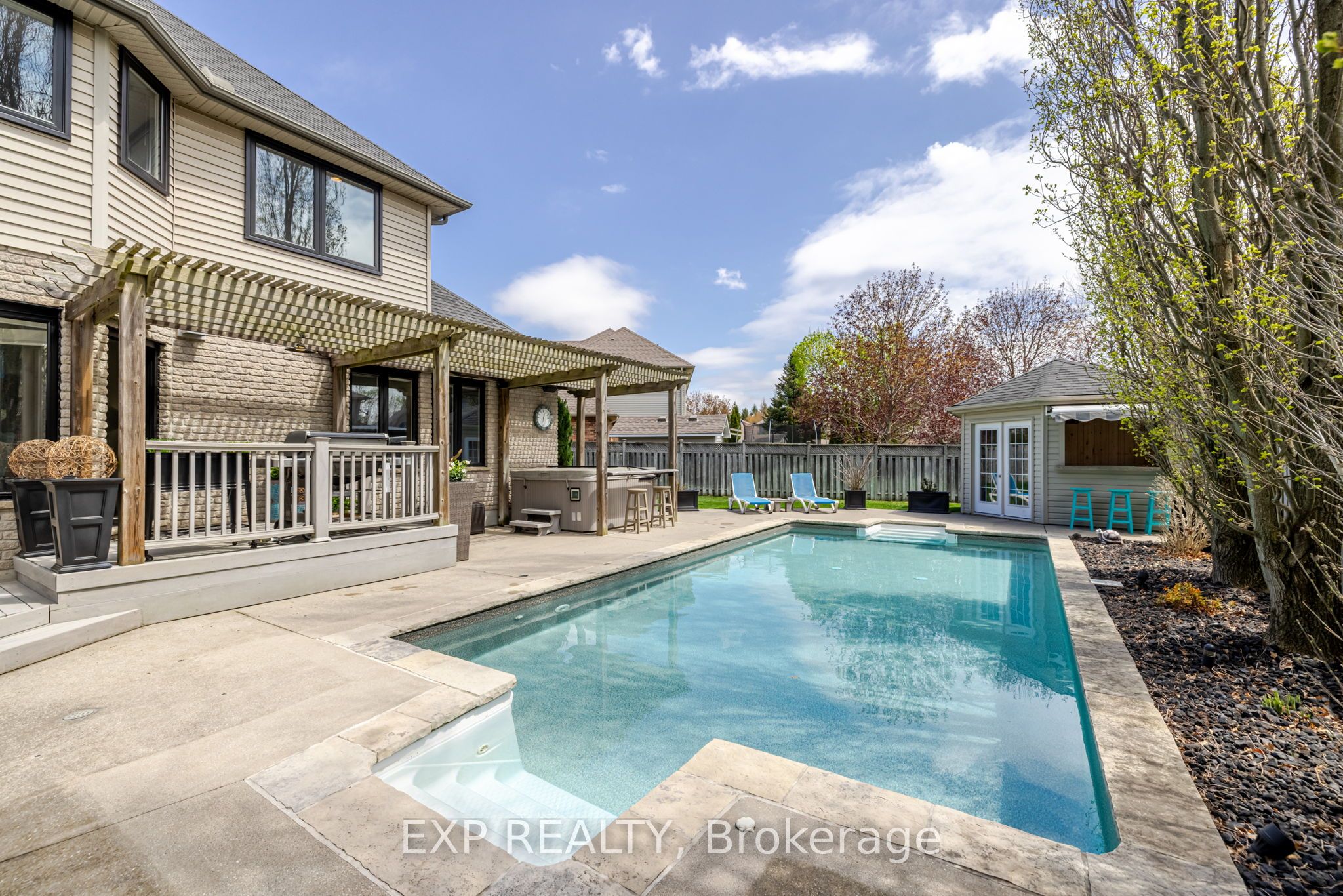 4411 Malpass Place, London South, ON N6P 1T3