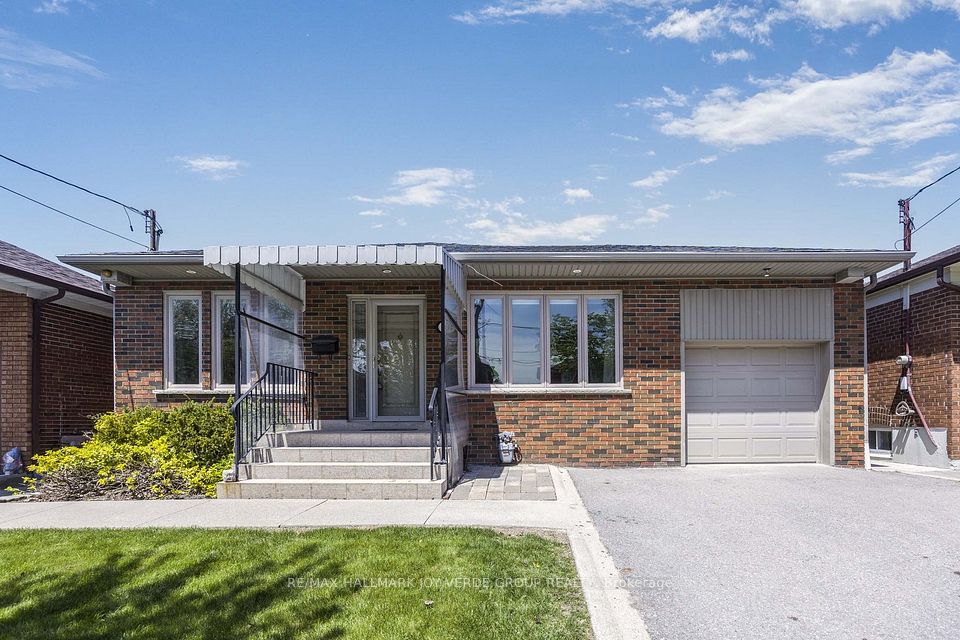 384 Hillmount
