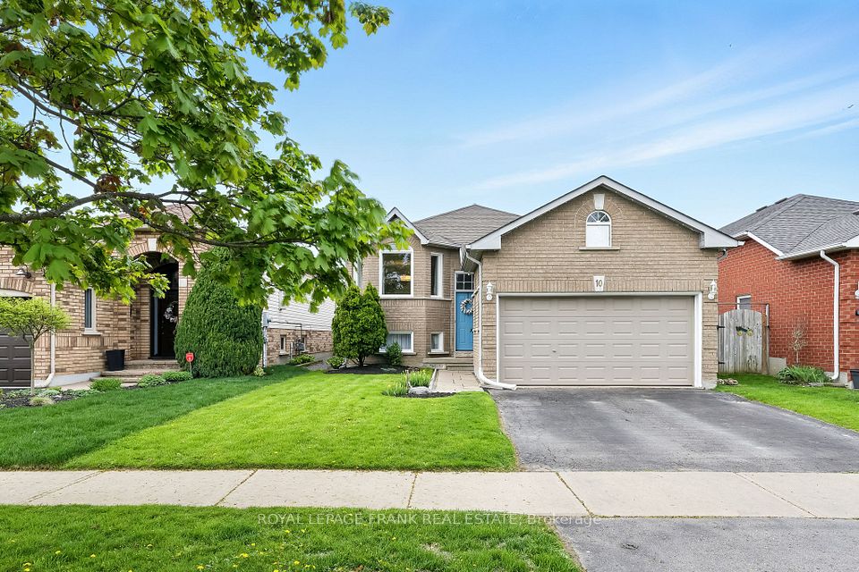 10 Laurelwood