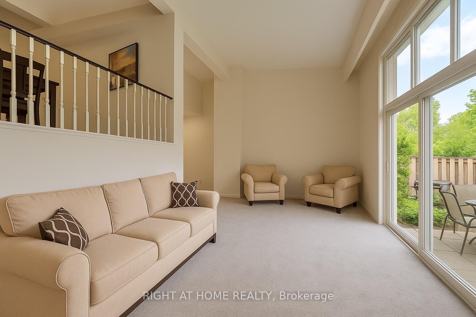 4 Bedrooms Condo at 286 Sprucewood, Toronto For sale