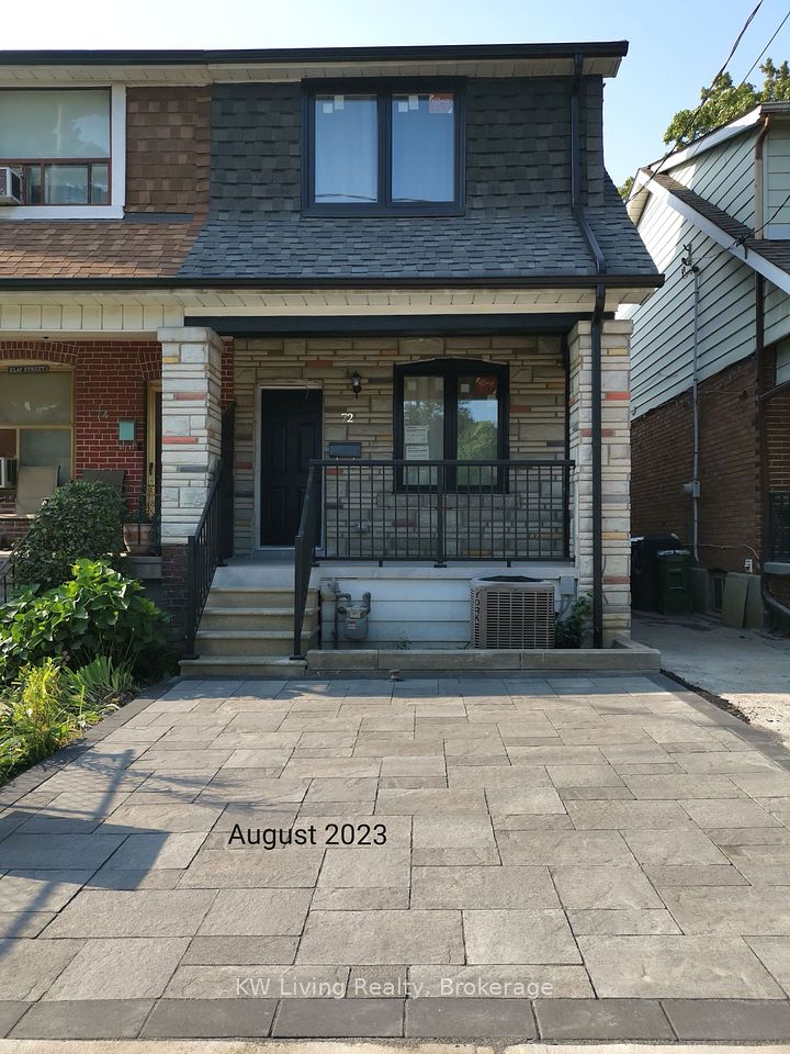 72 Rockwell Avenue