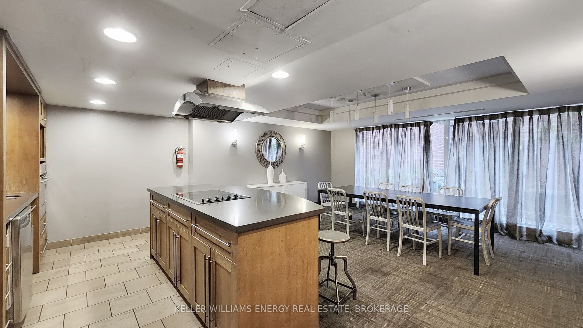 #1401 - 11 St Joseph Street, Toronto, ON M4Y 3G4