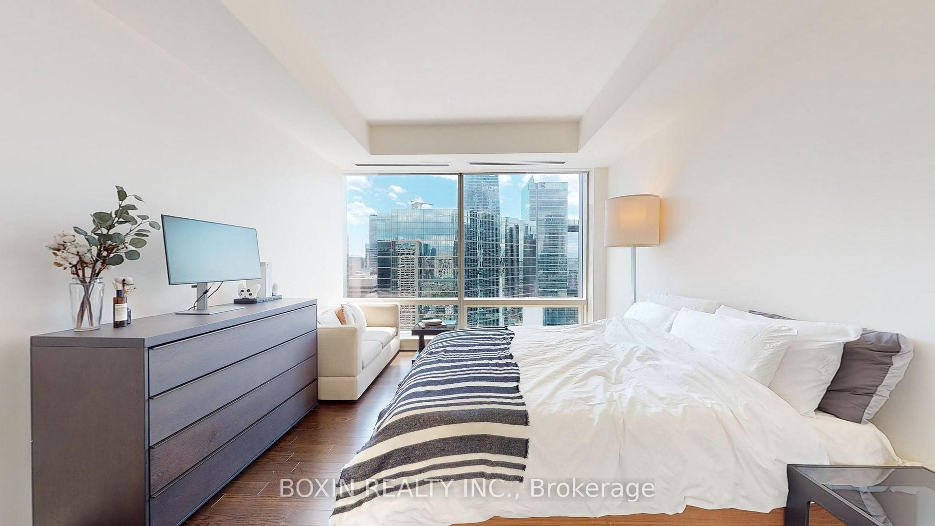2 Bedrooms Condo at 180 University,  Toronto For sale