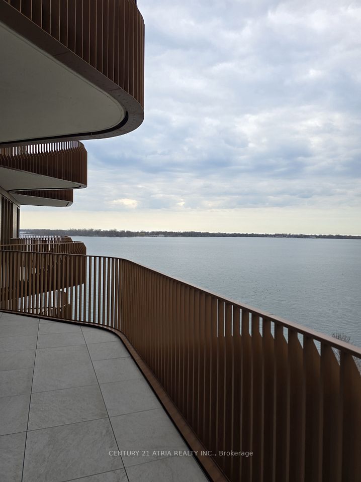 155 Merchants wharf