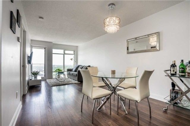 2191 Yonge Street 3506