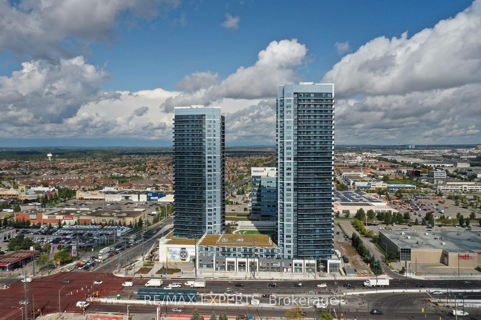 2 Bedrooms Condo at 3700 Highway 7, Vaughan For sale