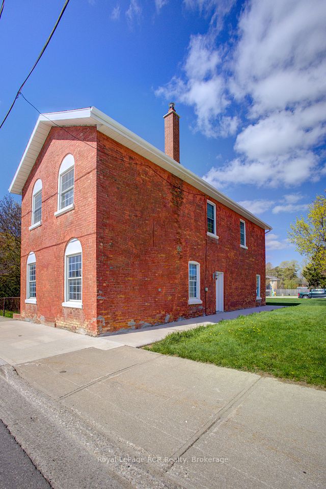 221 George Street, Wellington North, ON N0G 1A0