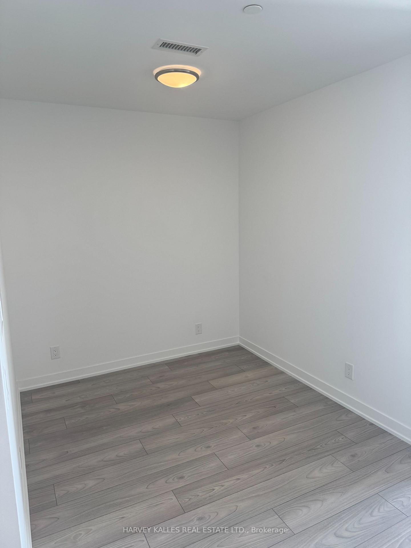 285 Dufferin Street 1109