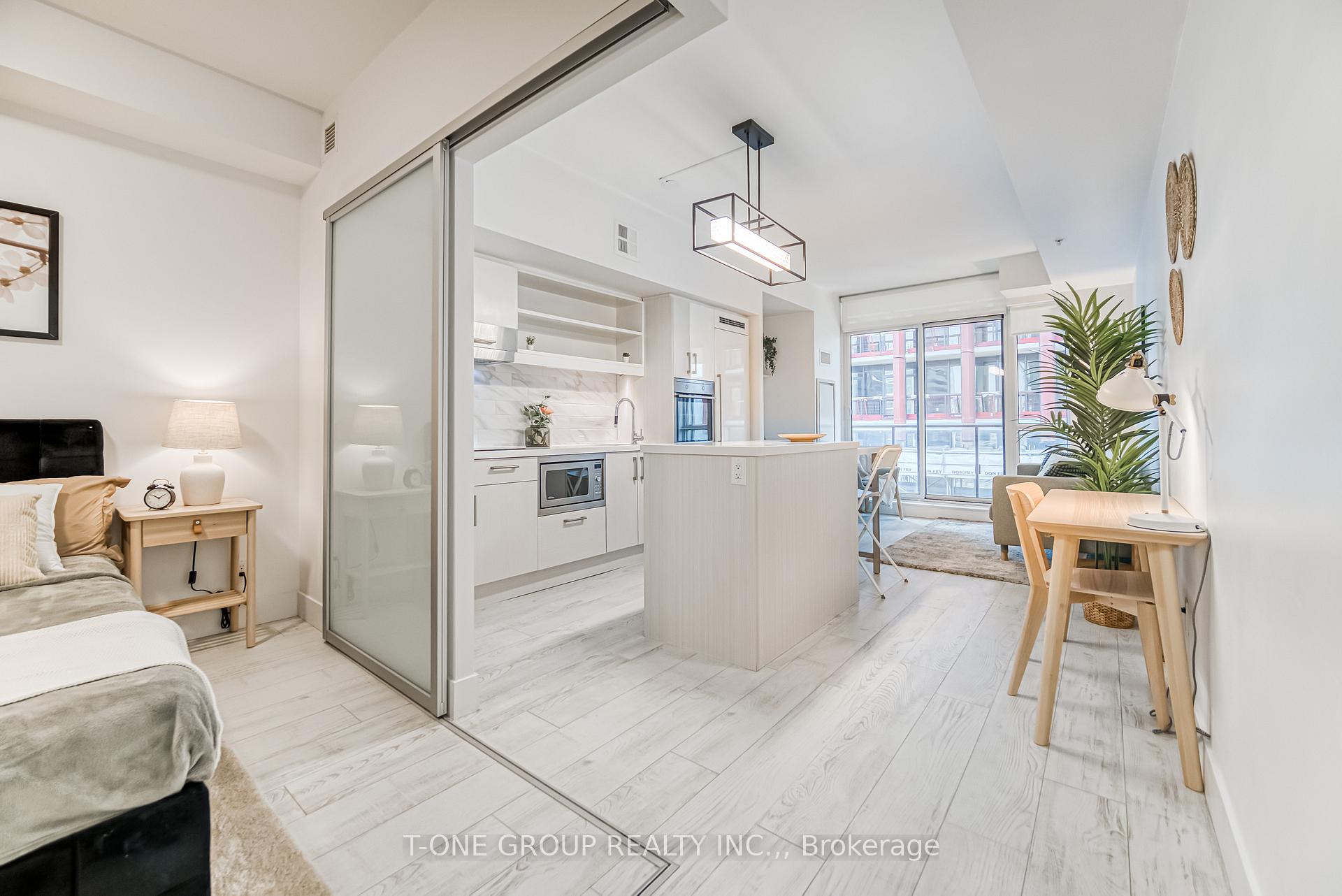 1 Bedroom Condo at 39 Sherbourne, Toronto For sale