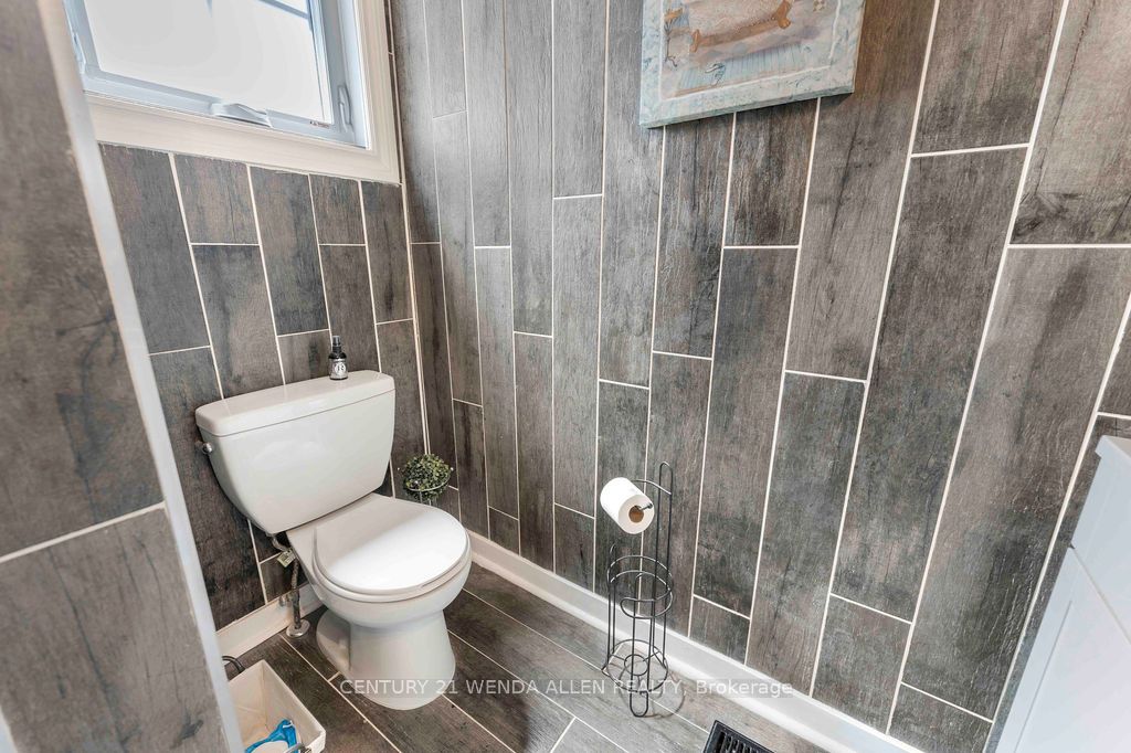2 Ribblesdale Drive