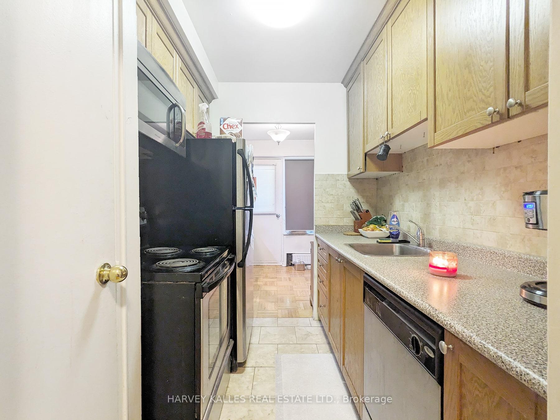 1751 Victoria Pk Avenue 201