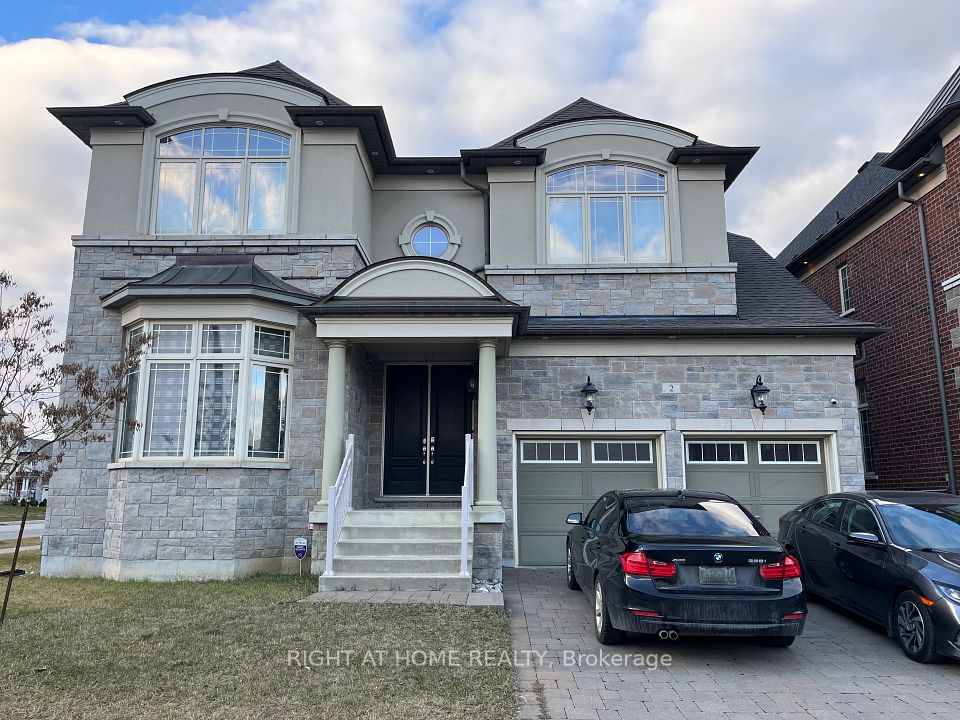 2 Chesney Crescent