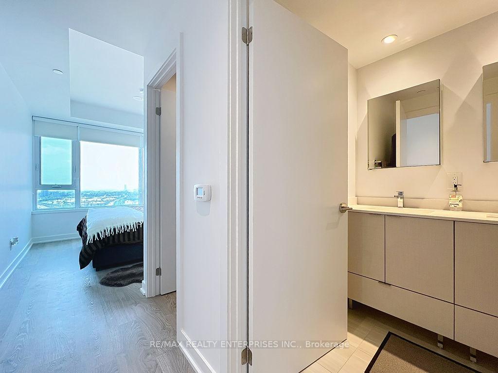 2 Bedrooms Condo at 1928 Lake Shore, Toronto For sale