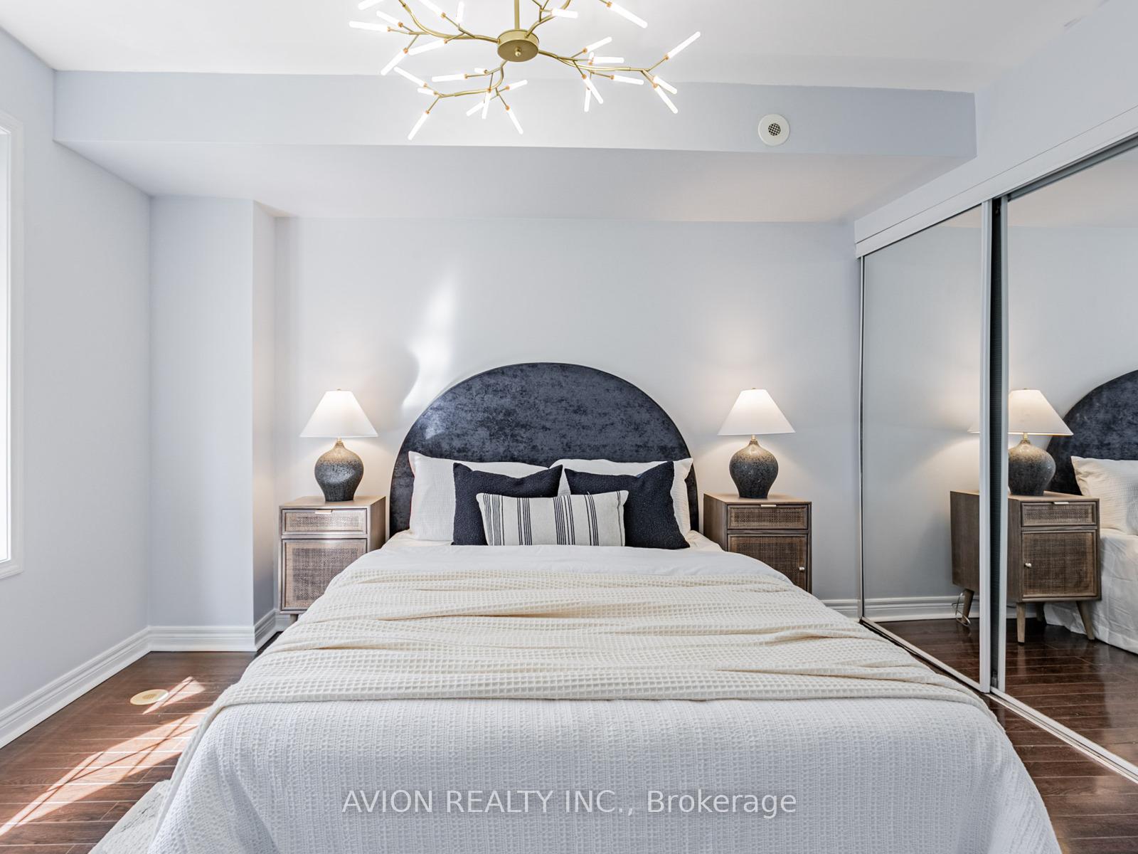 3 Bedrooms Condo at 45 Cedarcroft, Toronto For sale