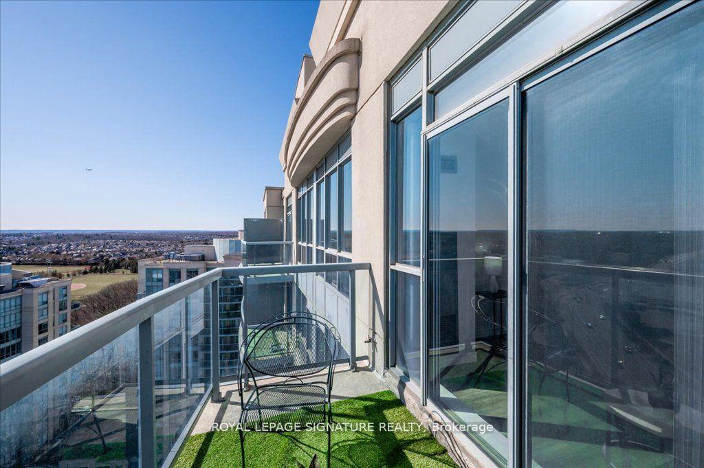 1 Bedroom Condo at 2545 Erin Centre, Mississauga For sale