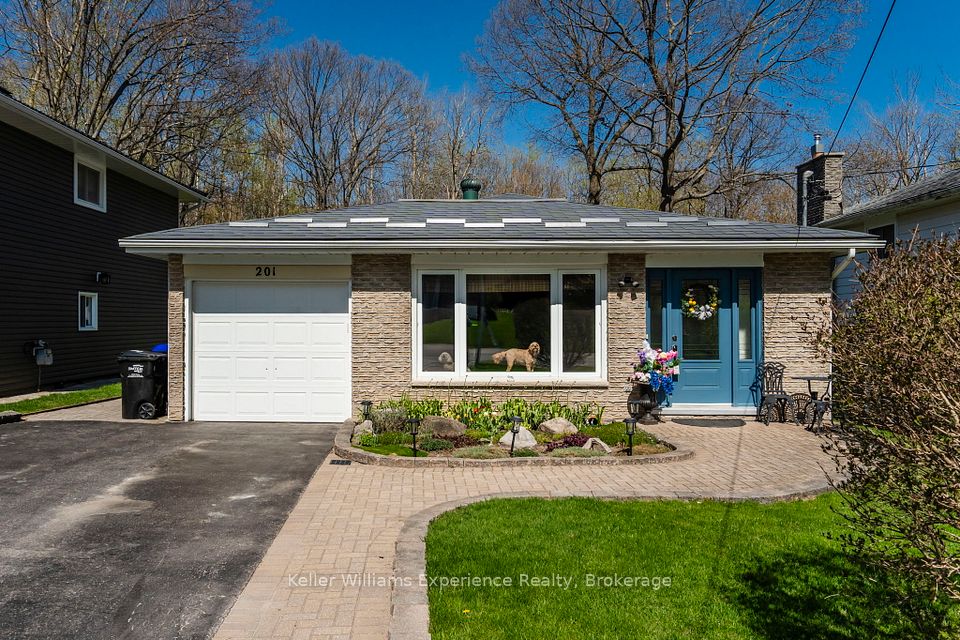 201 Bayfield Avenue, Midland, ON L4R 5J5