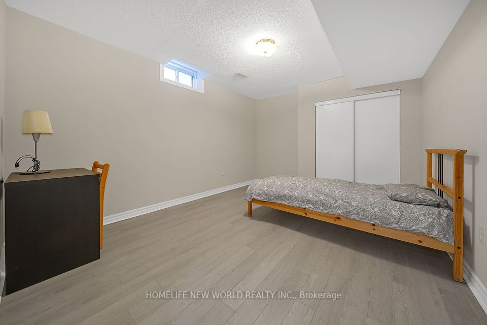 https://trreb-image.ampre.ca/4mAaEIlZWa4tr0q3f8XXlDrcsodJY6FJUK0CHHPP_bU/rs:fit:960:960/wm:.5:so:0:50:.4/wmsh:10/wmt:PHNwYW4gZm9yZWdyb3VuZD0nd2hpdGUnIGZvbnQ9JzY4Jz5IT01FTElGRSBORVcgV09STEQgUkVBTFRZIElOQy4sIEJyb2tlcmFnZTwvc3Bhbj4/cb:20250423155914/L3RycmViL2xpc3RpbmdzLzQxLzAzLzgxLzUwL3AvNTI0ZjkyZDctNjllOC00ZDA2LWFmM2UtZTEwNDE5YmIzNzdkLmpwZw.jpg