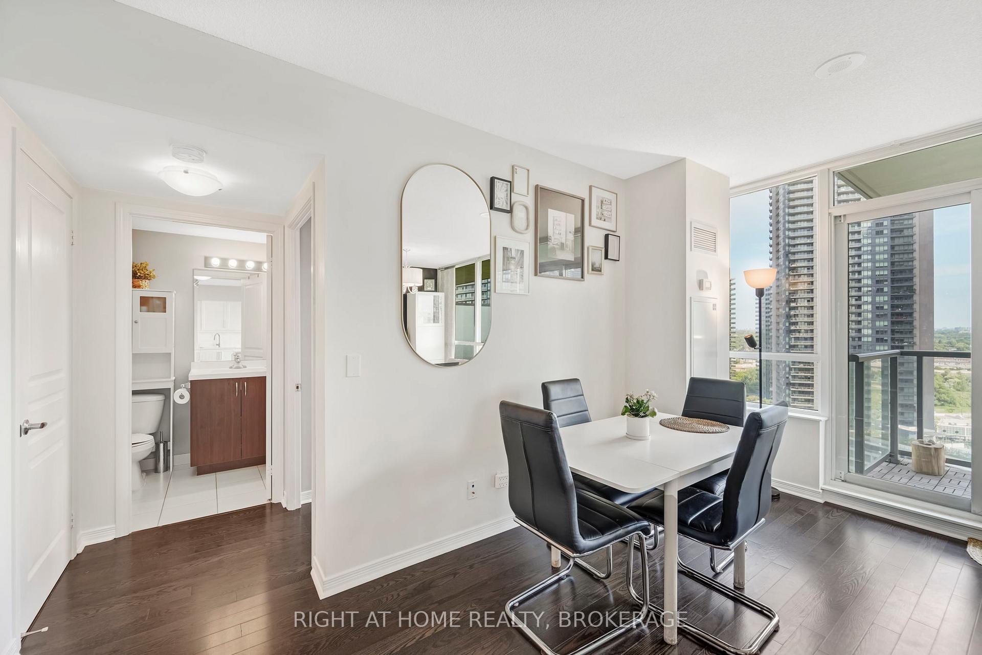2 Bedrooms Condo at 15 Legion, Toronto For sale