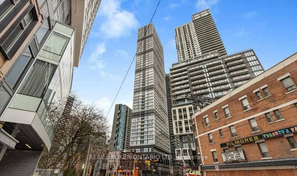 181 Dundas Street